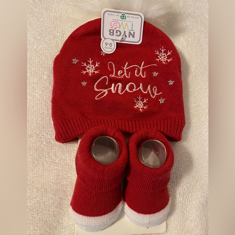Let it Snow Hat & Booties